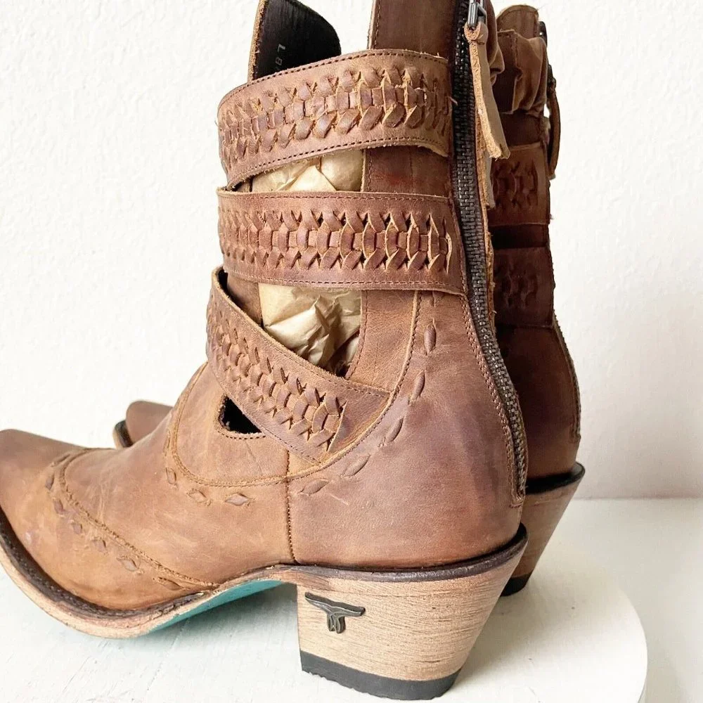 Lane brown leather